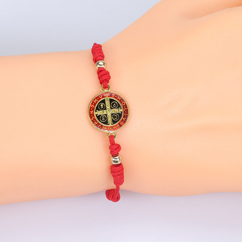 Pulsera de hilo rojo de St. Benedict